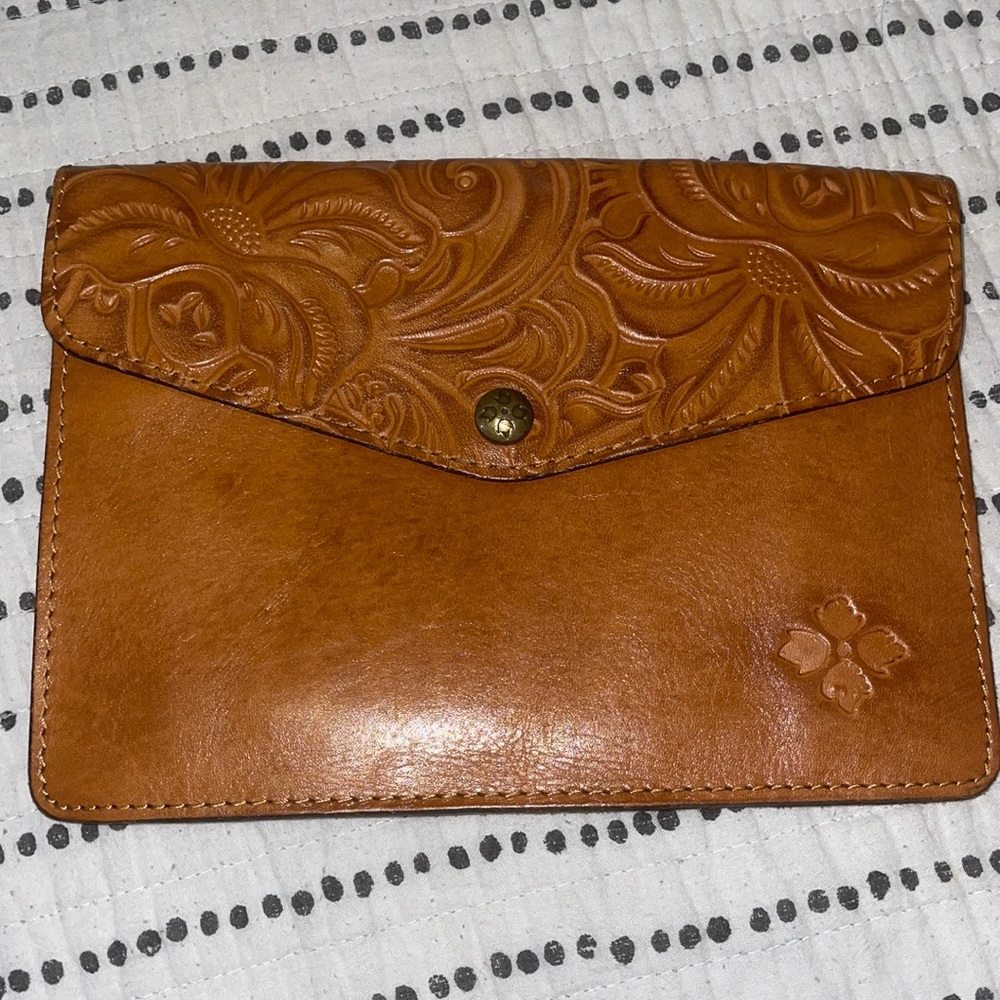 Tooled clutch
